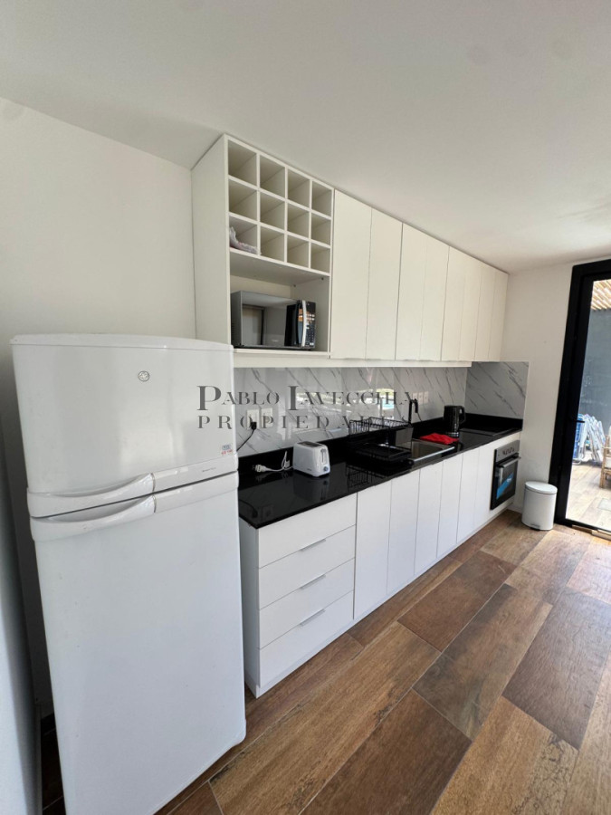 Apartamento ID.619 - Si sueñas con una propiedad en un barrio cerrado, con piscina propia, amplio parrillero techado con un living exterior esta es tu mejor inversión