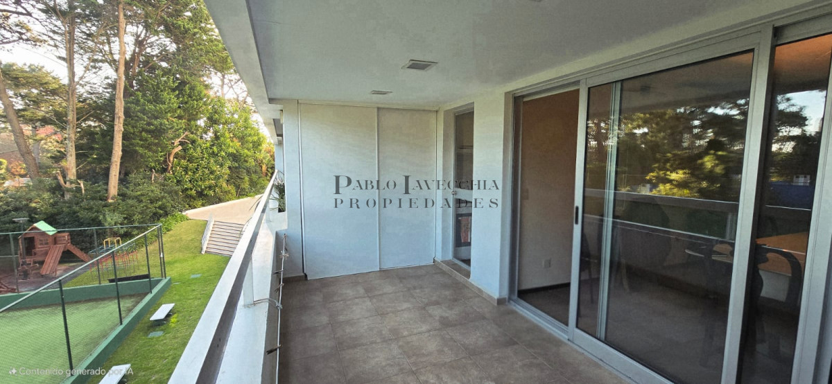 Apartamento ID.590 - Descubre este apartamento de amplias dimensiones y excelente calidad constructiva