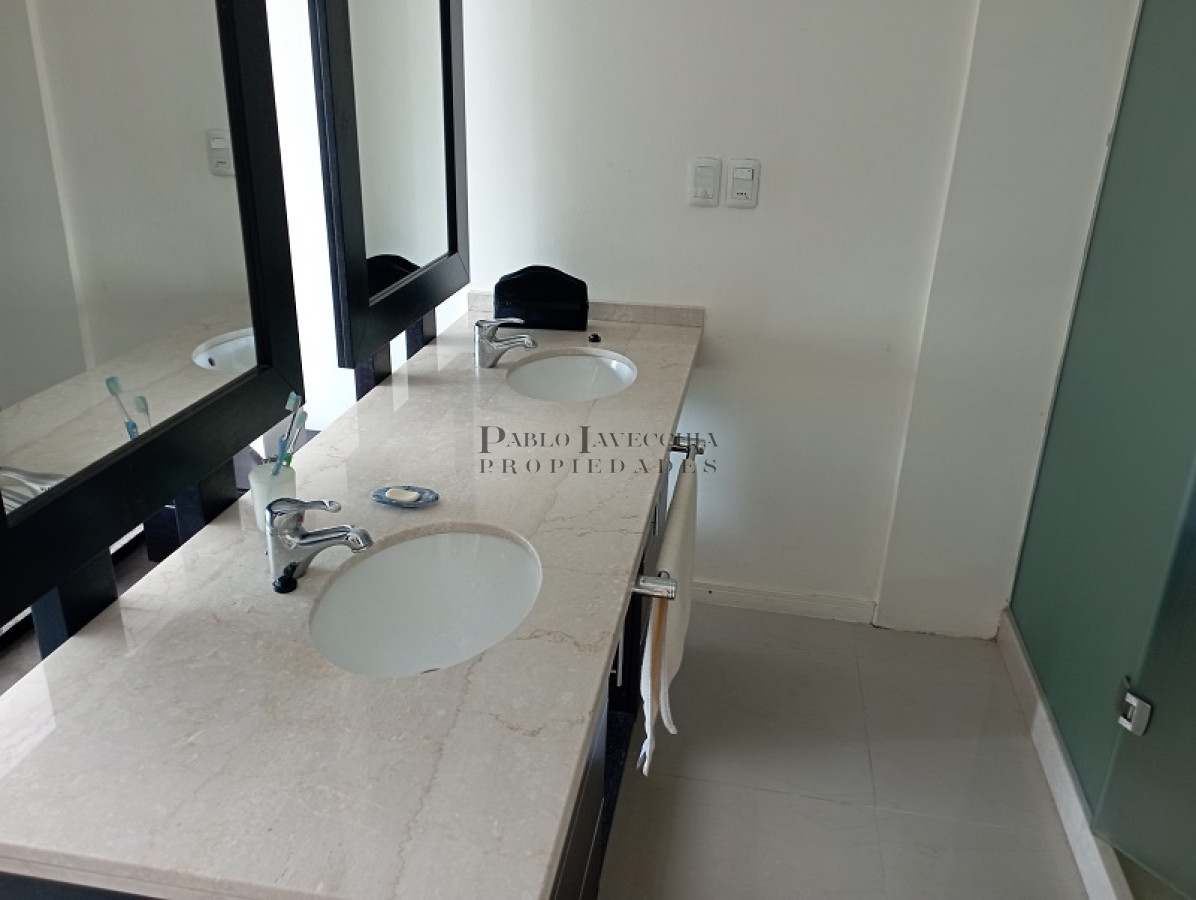 Apartamento ID.196 - Apartamento de un dormitorio y 2 baños 
