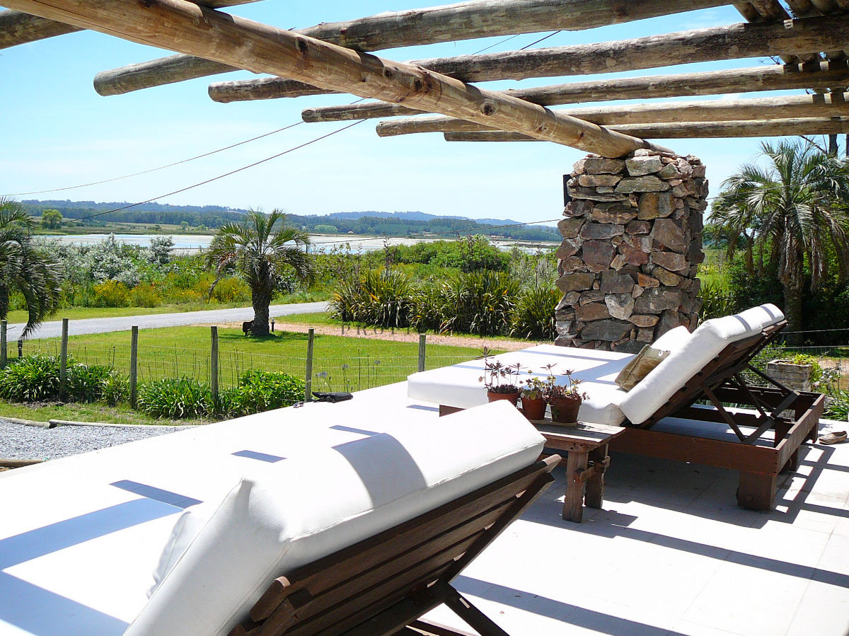 Casa ID.135 - Casa en Punta del Este, Pinares