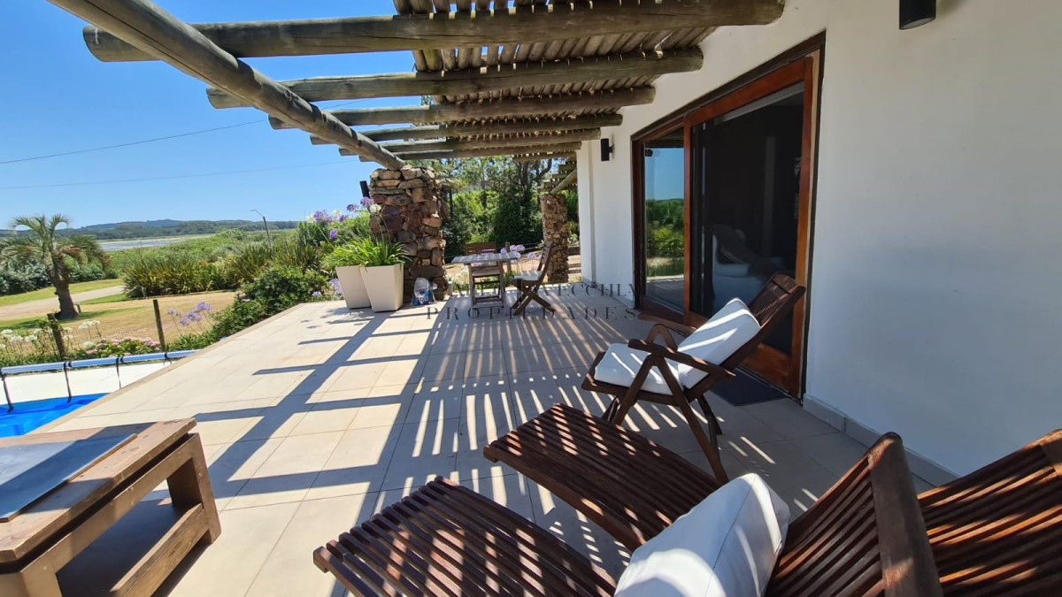 Casa ID.135 - Casa en Punta del Este, Pinares