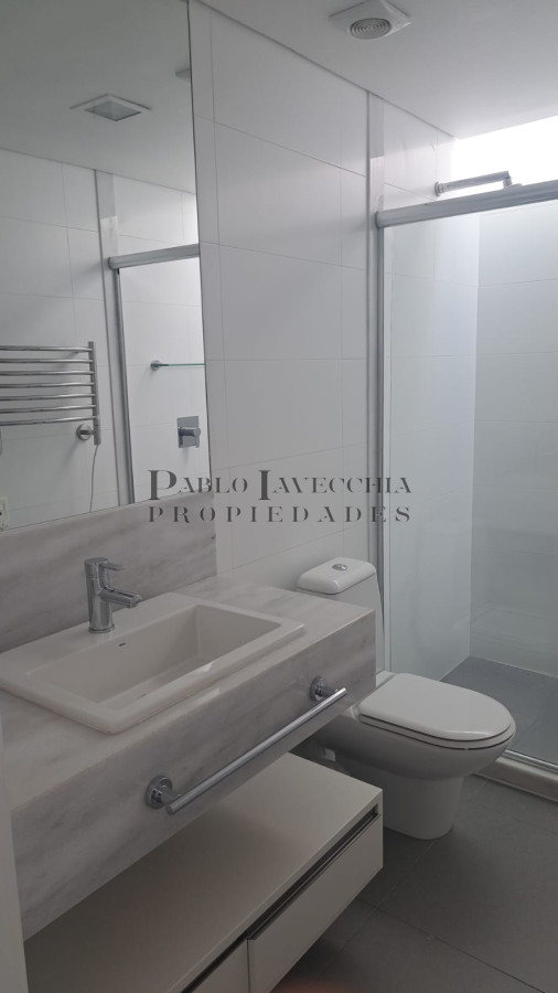Casa ID.219 - Hermosa residencia con amplios ambientes en Barrio Privado
