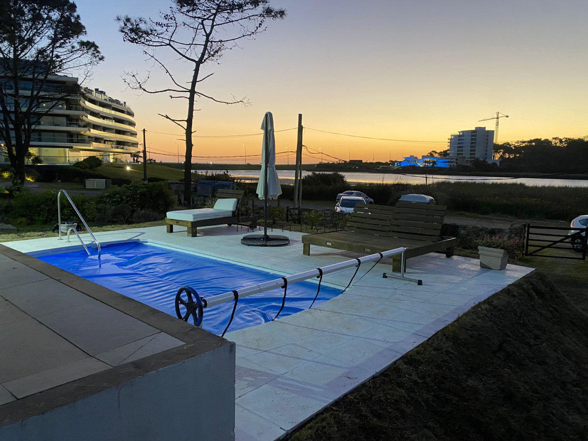 Casa ID.135 - Casa en Punta del Este, Pinares