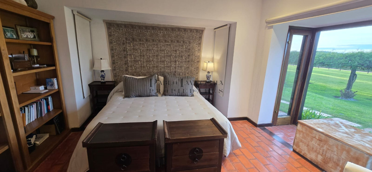 Casa ID.843 - Conexión con la naturaleza sin perder la comodidad del hogar familiar perfecto