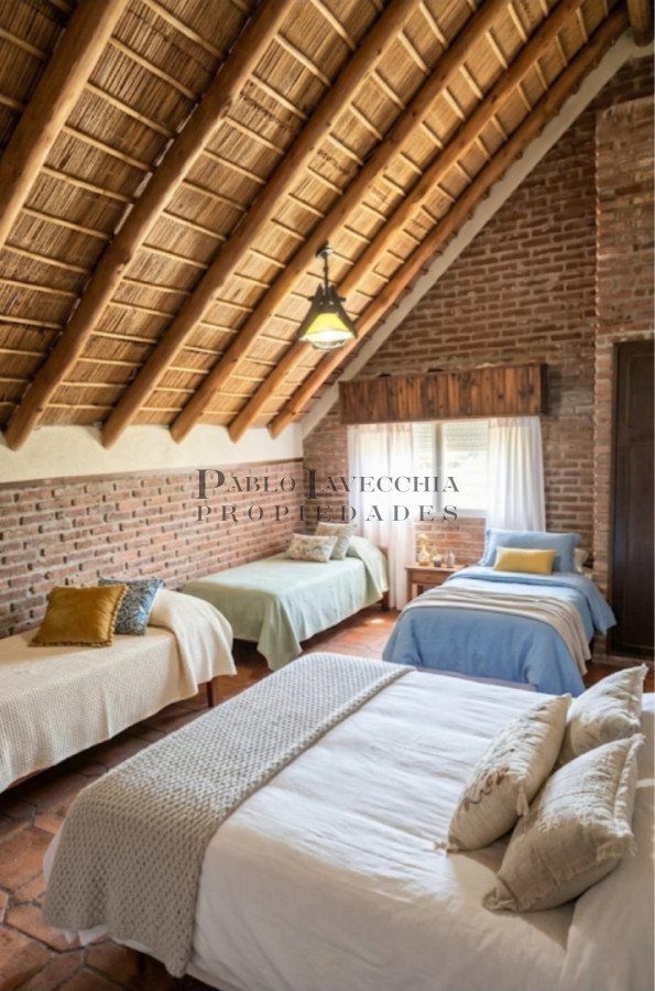 Casa ID.775 - Te imaginas vivir en una propiedad sobre la playa. Nosotros la tenemos !!!