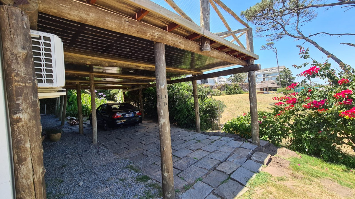 Casa ID.135 - Casa en Punta del Este, Pinares