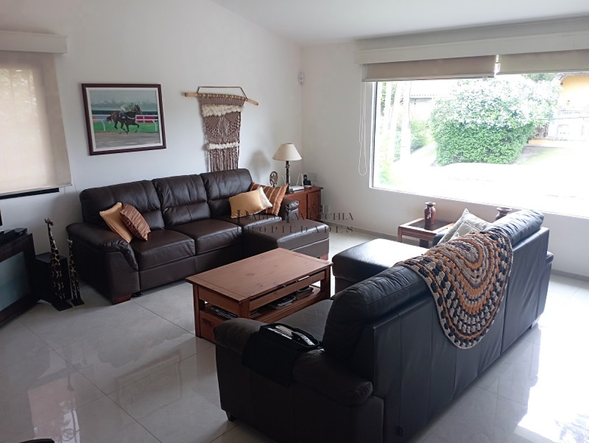 Casa ID.525 - Hermosa propiedad en excelente estado en Pinares