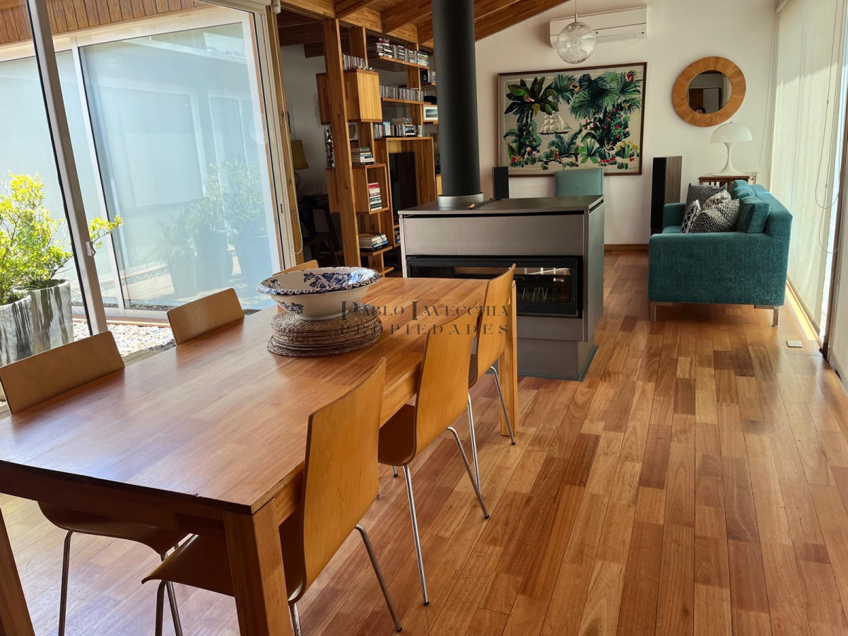 Casa ID.635 - Encantadora propiedad moderna en el corazón de La Barra