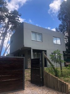 Casa a metros del mar