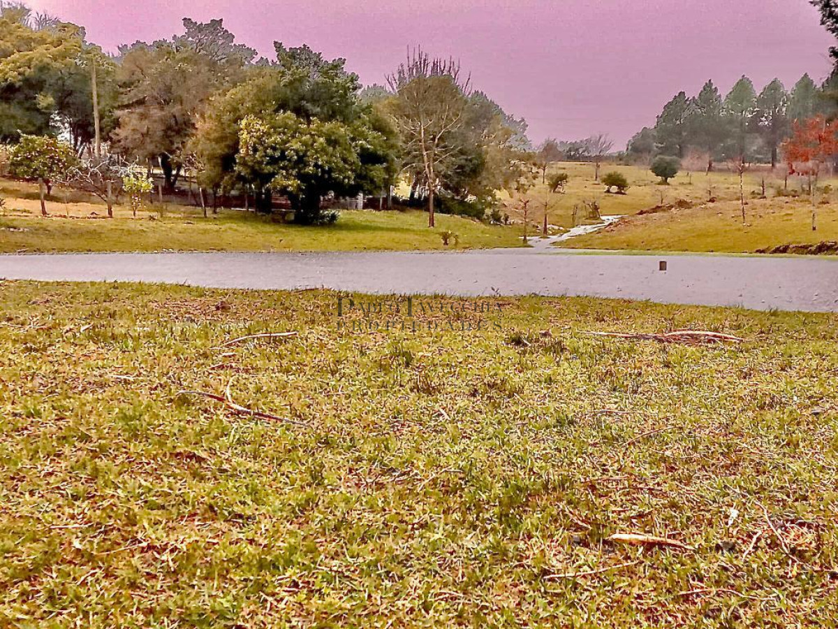 Chacra ID.8 -  Hermosa propiedad con todas las comodidades y vistas panorámicas