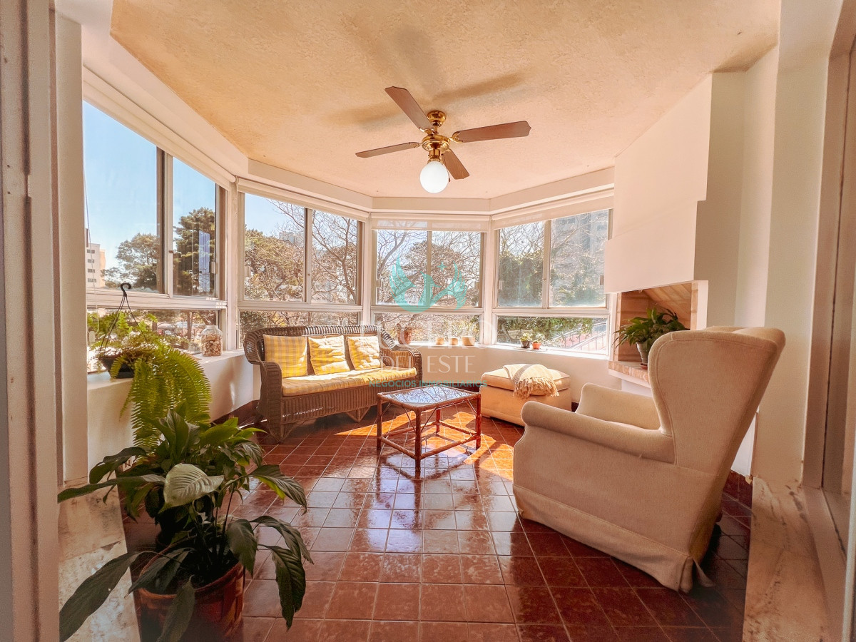 Apartamento ID.774 - Alquiler ANUAL en Punta del Este - 3 dormitorios - Amenities de lujo 