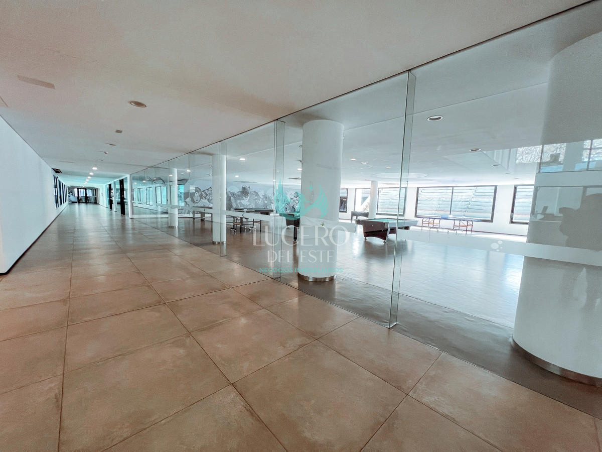 Apartamento ID.774 - Alquiler ANUAL en Punta del Este - 3 dormitorios - Amenities de lujo 