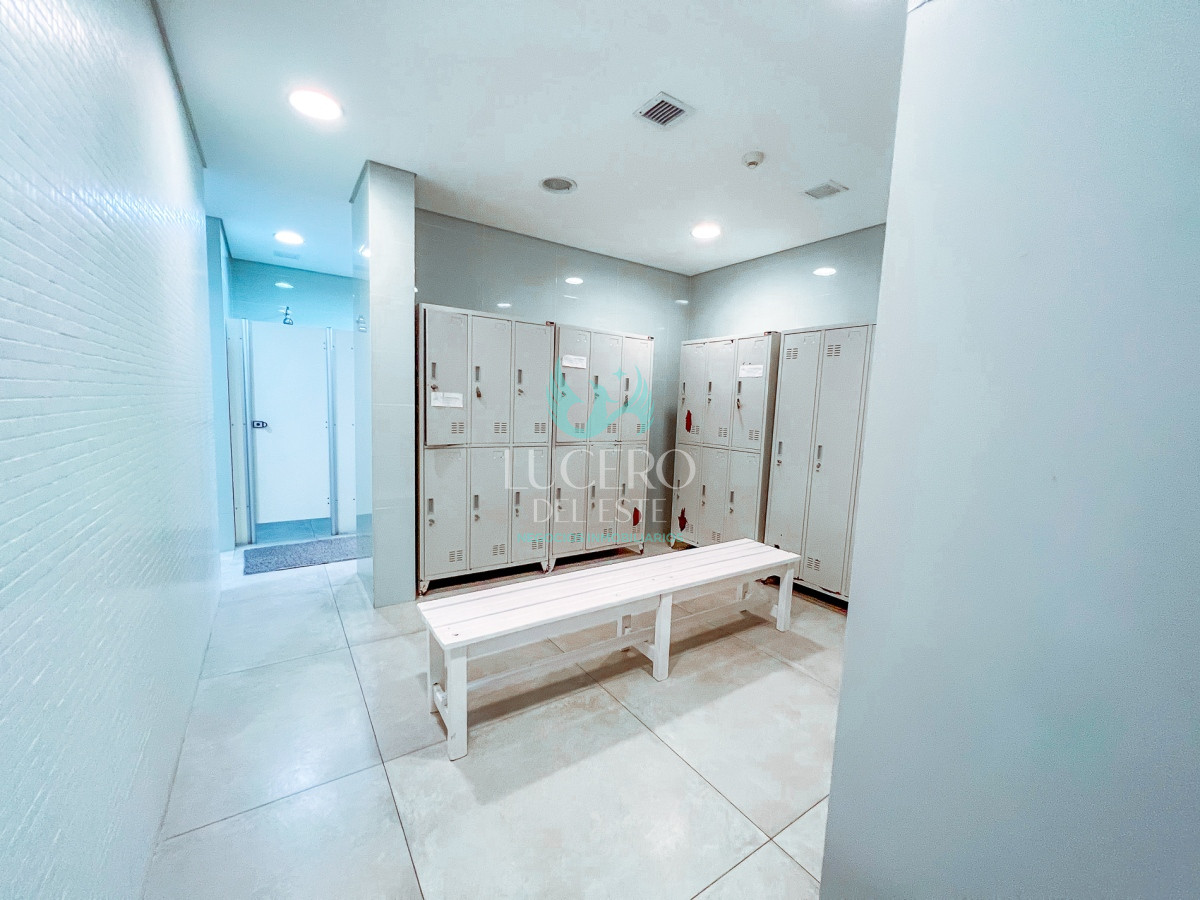 Apartamento ID.774 - Alquiler ANUAL en Punta del Este - 3 dormitorios - Amenities de lujo 