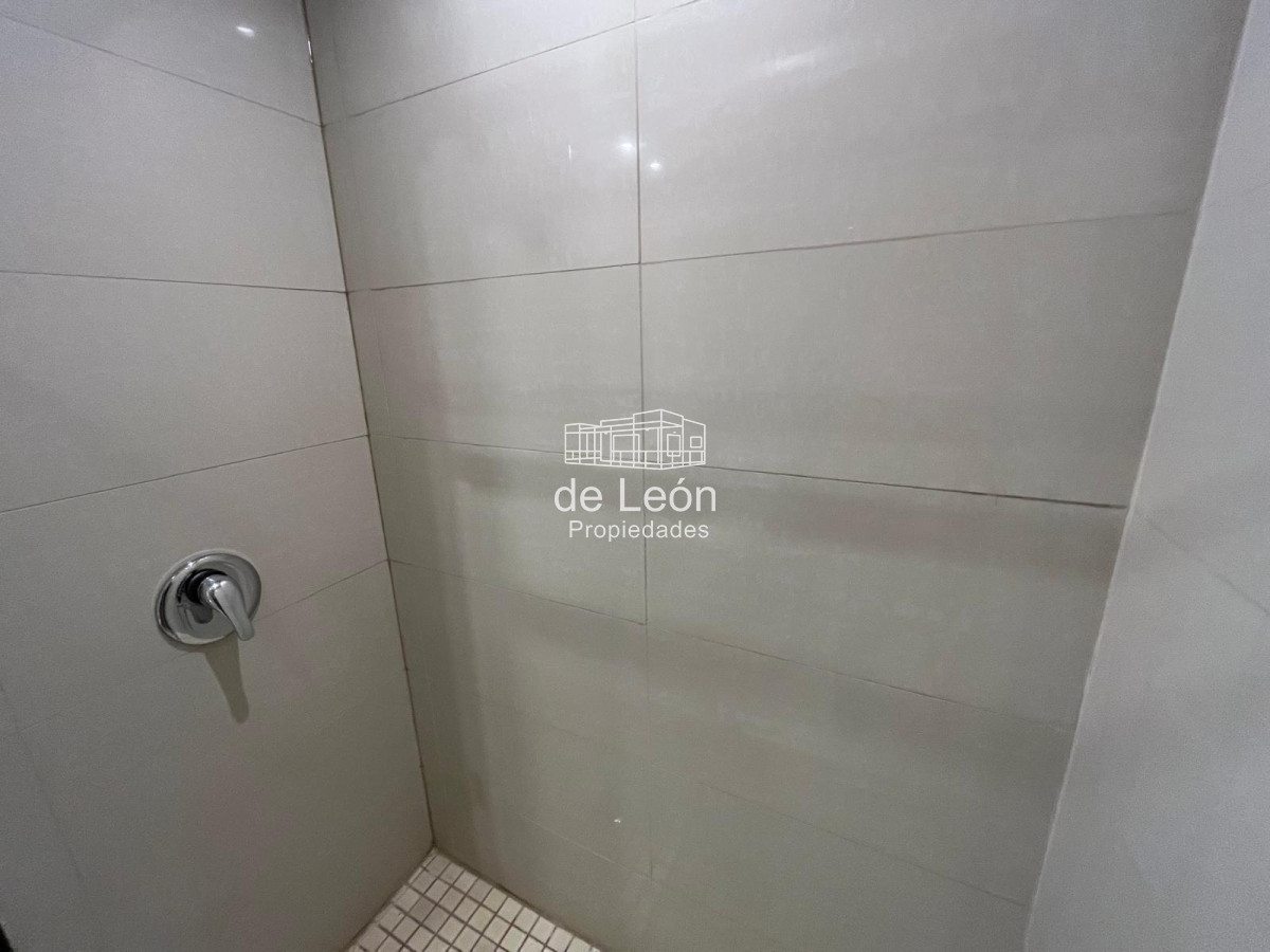 Apartamento ID.15278 - Departamento de 3 dormitorios en suite + servicio, Brava Punta del Este
