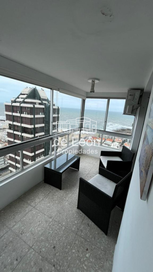 Apartamento ID.15066 - Departamento de 2 dormitorios en venta, Punta del Este