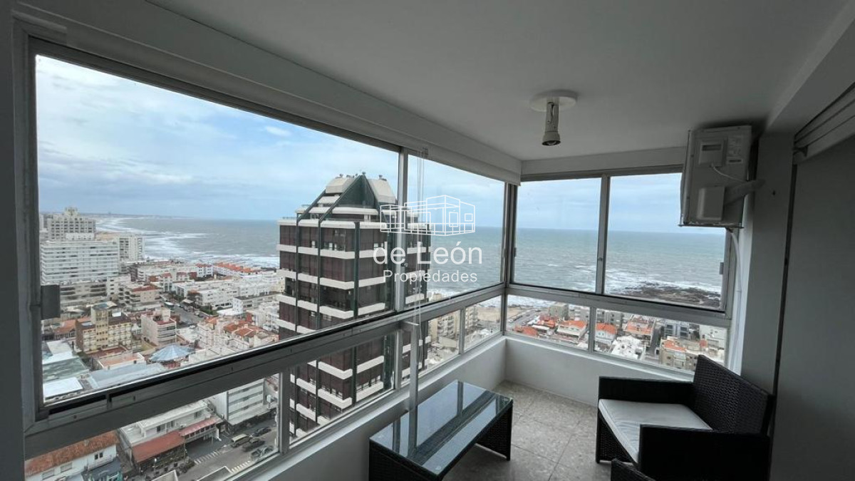Apartamento ID.15066 - Departamento de 2 dormitorios en venta, Punta del Este