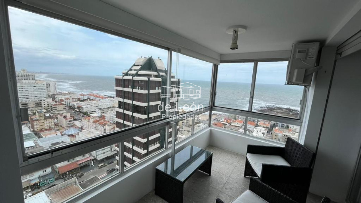 Apartamento ID.15066 - Departamento de 2 dormitorios en venta, Punta del Este