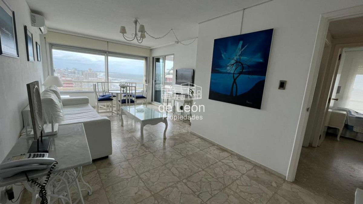 Apartamento ID.15066 - Departamento de 2 dormitorios en venta, Punta del Este