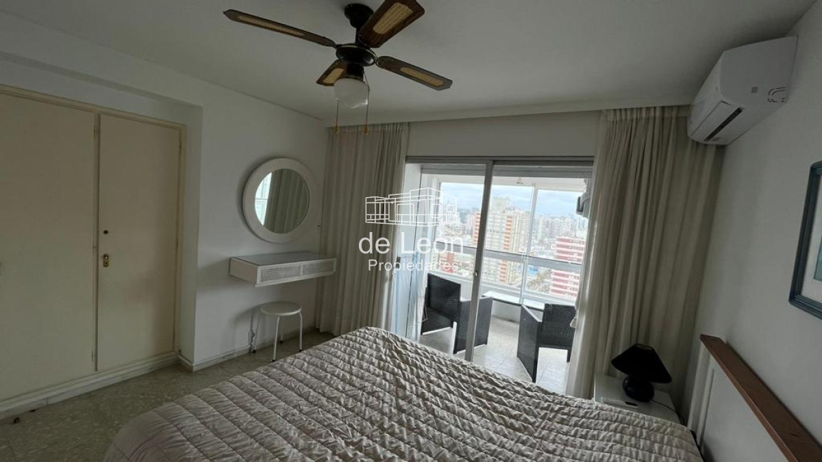 Apartamento ID.15066 - Departamento de 2 dormitorios en venta, Punta del Este
