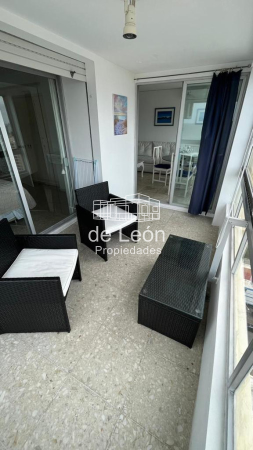 Apartamento ID.15066 - Departamento de 2 dormitorios en venta, Punta del Este