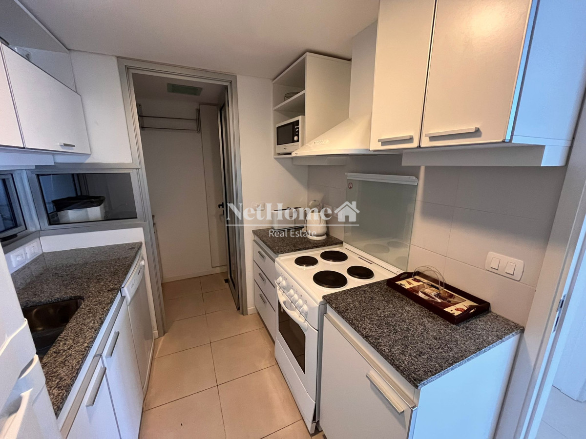 Apartamento ID.109 - Playa Mansa Apartamento 3 dormitorios parada 5