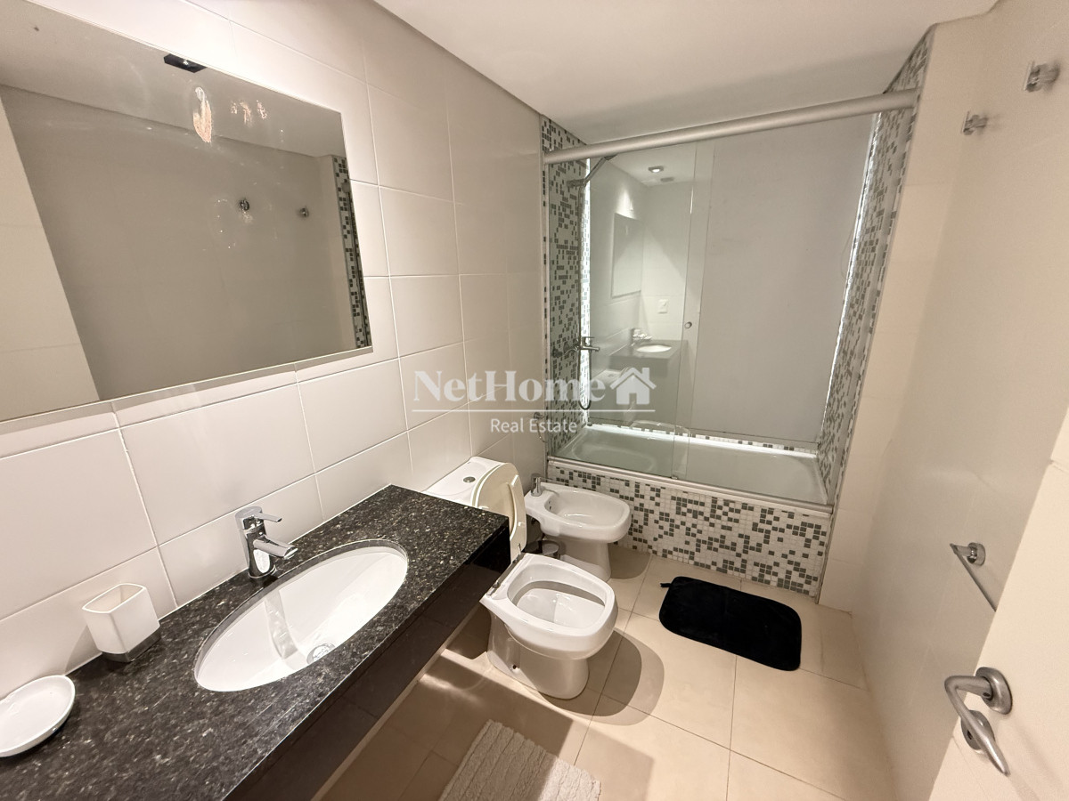 Apartamento ID.109 - Playa Mansa Apartamento 3 dormitorios parada 5