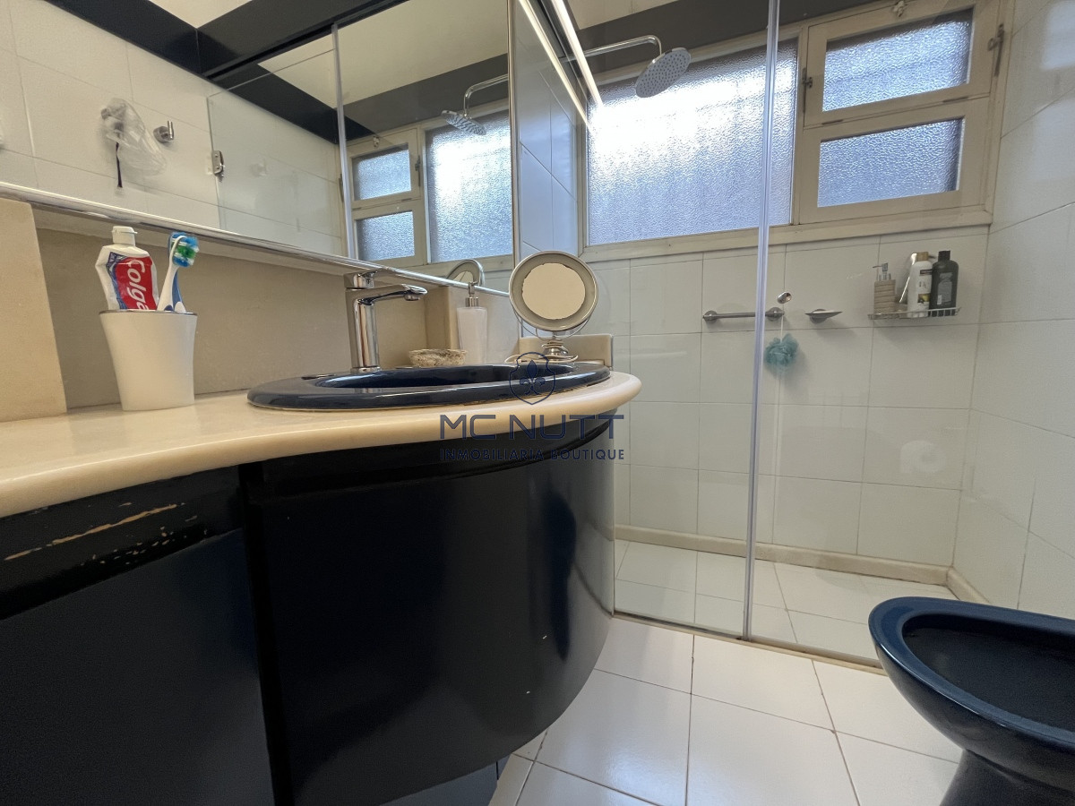 Casa ID.385/ - Hermosa casa en Playa Mansa