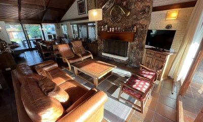 Hermosa casa en Playa Mansa