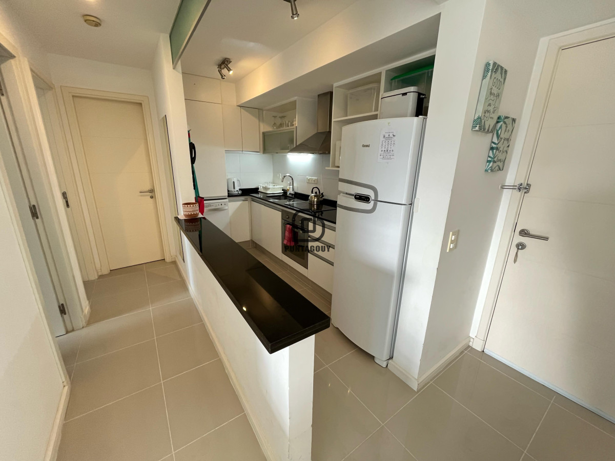 Apartamento ID.1768 - Venta de 2 dormitorios con servicios