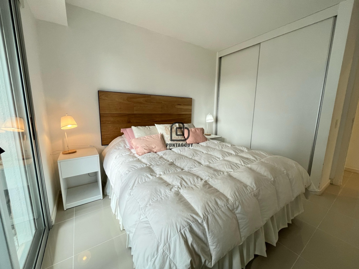 Apartamento ID.1768 - Venta de 2 dormitorios con servicios