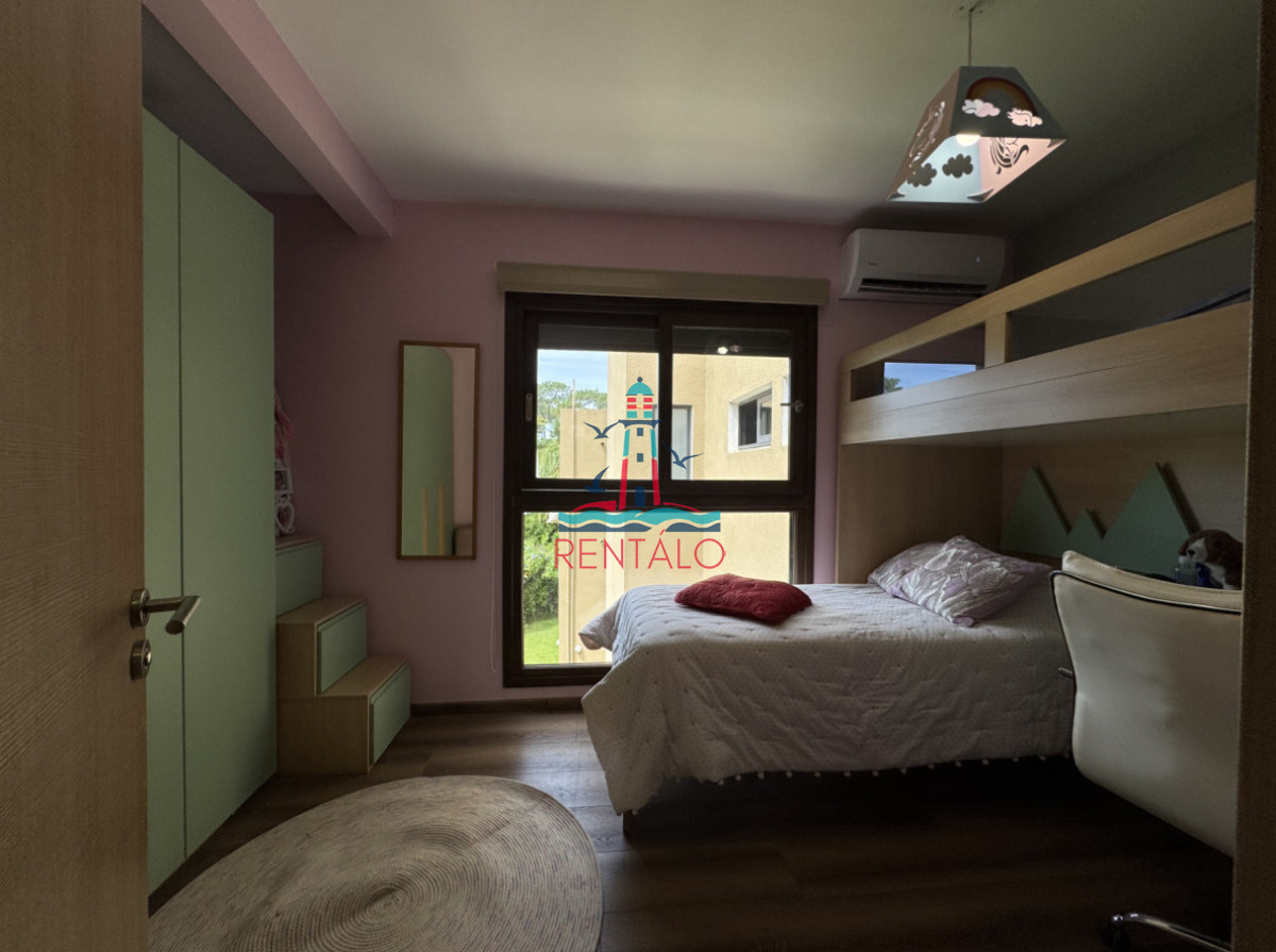 Apartamento ID.44 - Apartamento en Venta 2 dormitorios con parrillero en Punta del Este