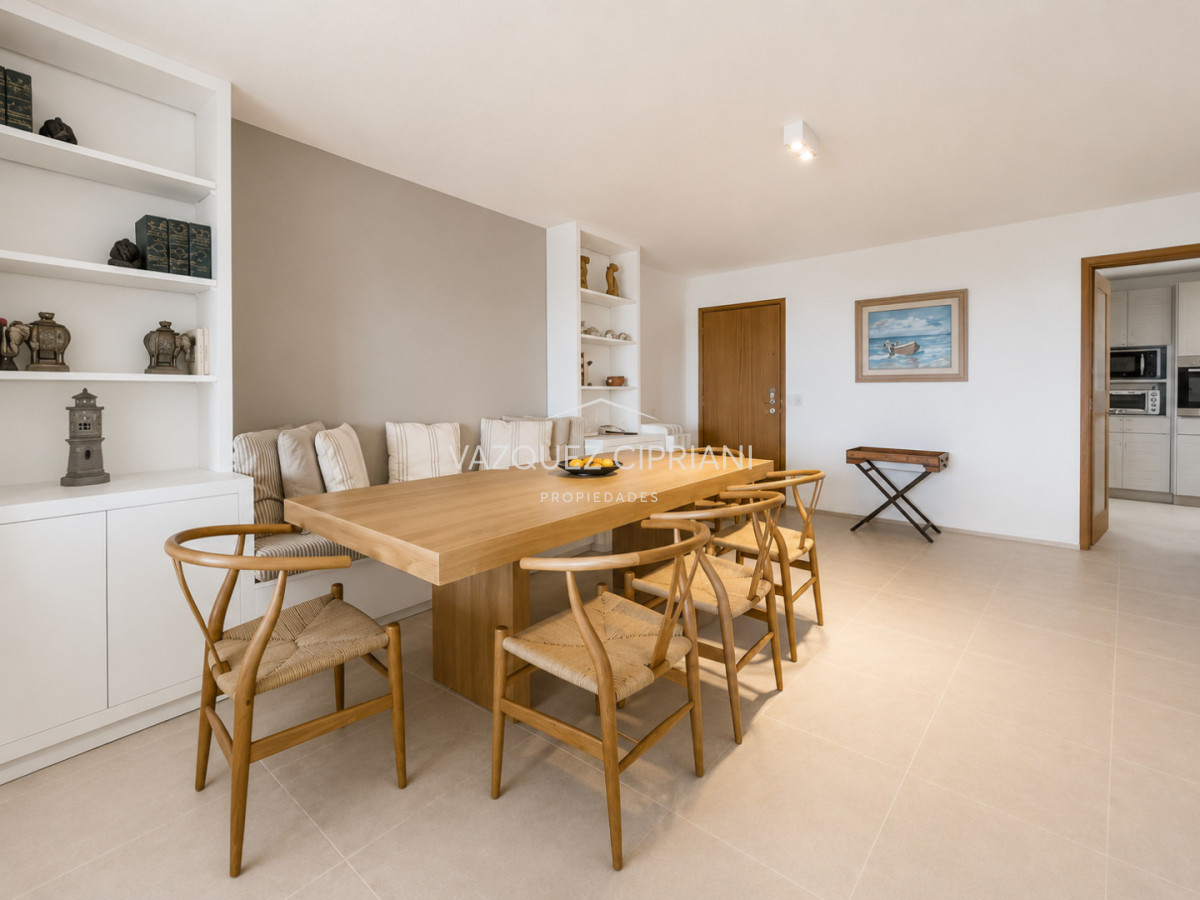 Apartamento ID.33 - Departamento de 3 dormitorios en venta en Punta del Este