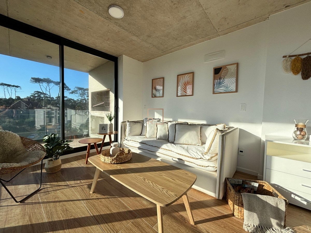 Apartamento ID.434 - Alquiler Anual 
