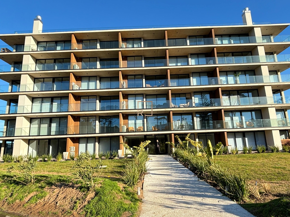 Apartamento ID.434 - Alquiler Anual 