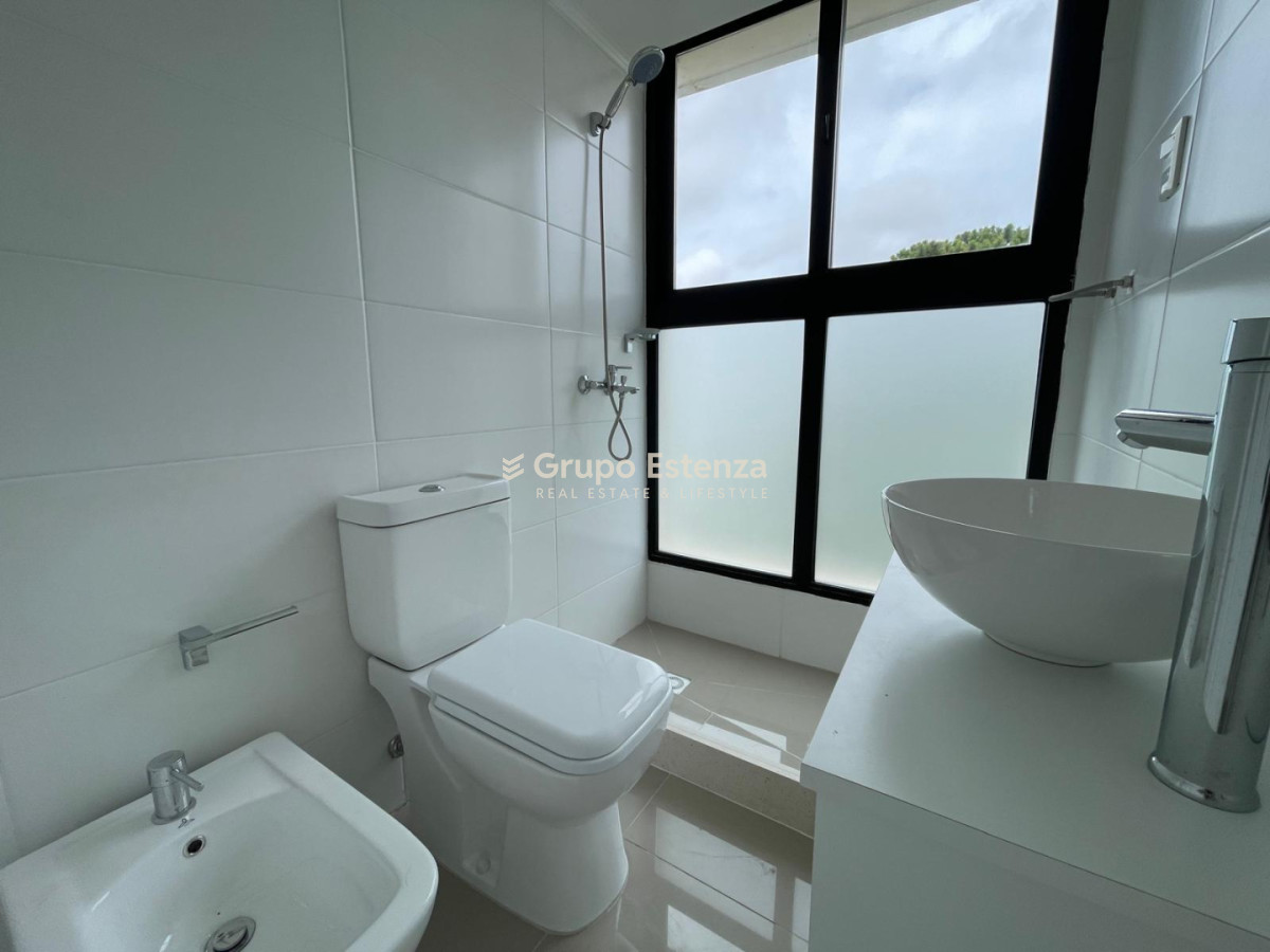 Apartamento ID.708 - Oportunidad sobre Avenida Roosevelt