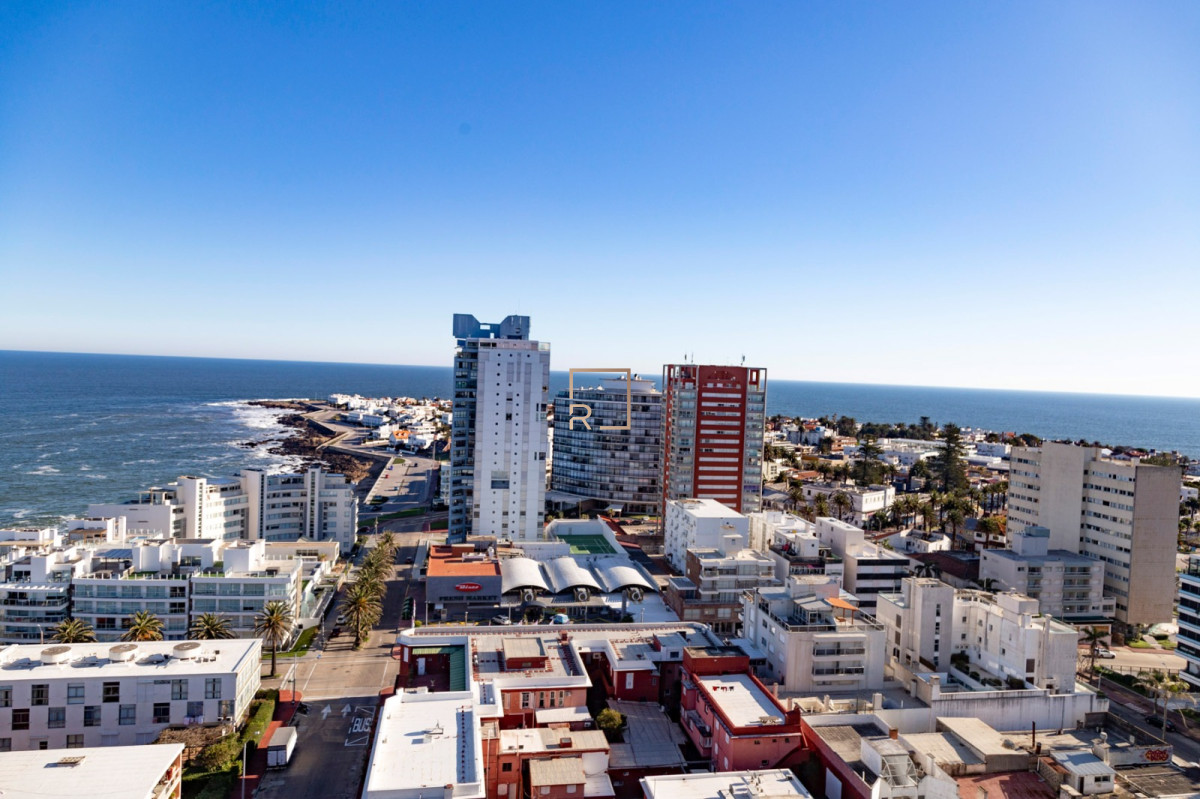Apartamento ID.27 - Torre Van gogh con vista al mar 