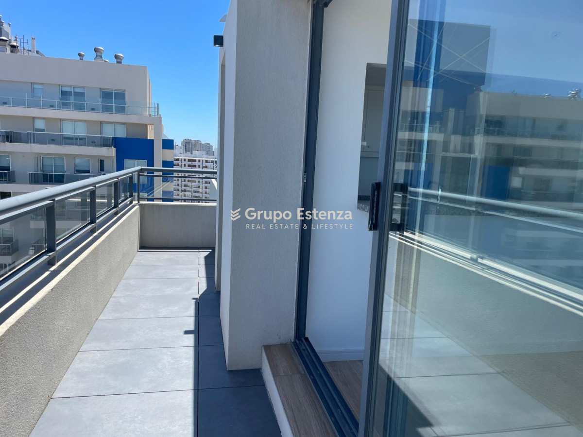 Apartamento ID.694 - Hermoso apto en parada 3 de la BRAVA