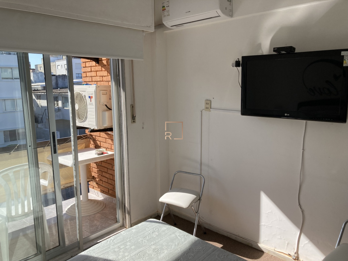 Apartamento ID.447 - Alquiler anual Peninsula 