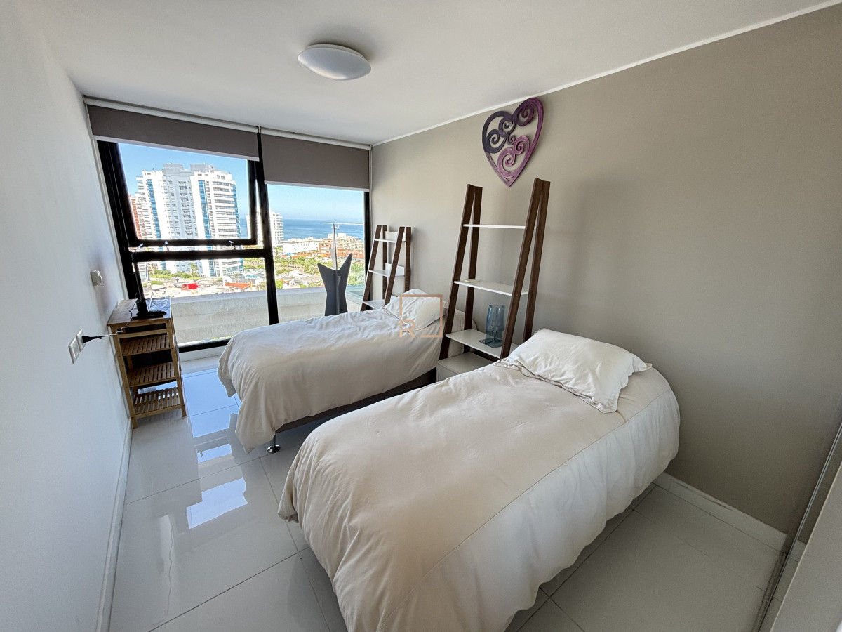 Apartamento ID.513 - Divino apartamento de 3 dormitorios 