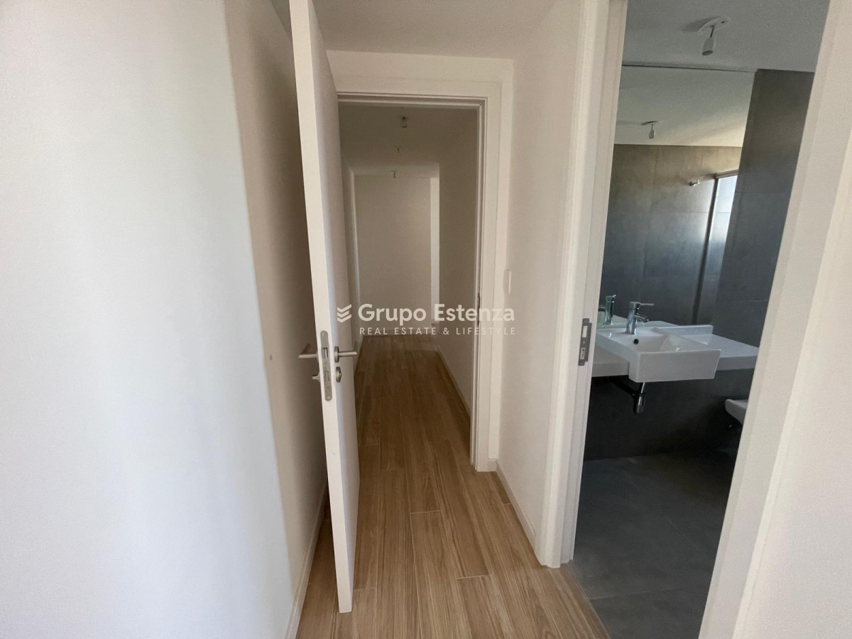 Apartamento ID.694 - Hermoso apto en parada 3 de la BRAVA