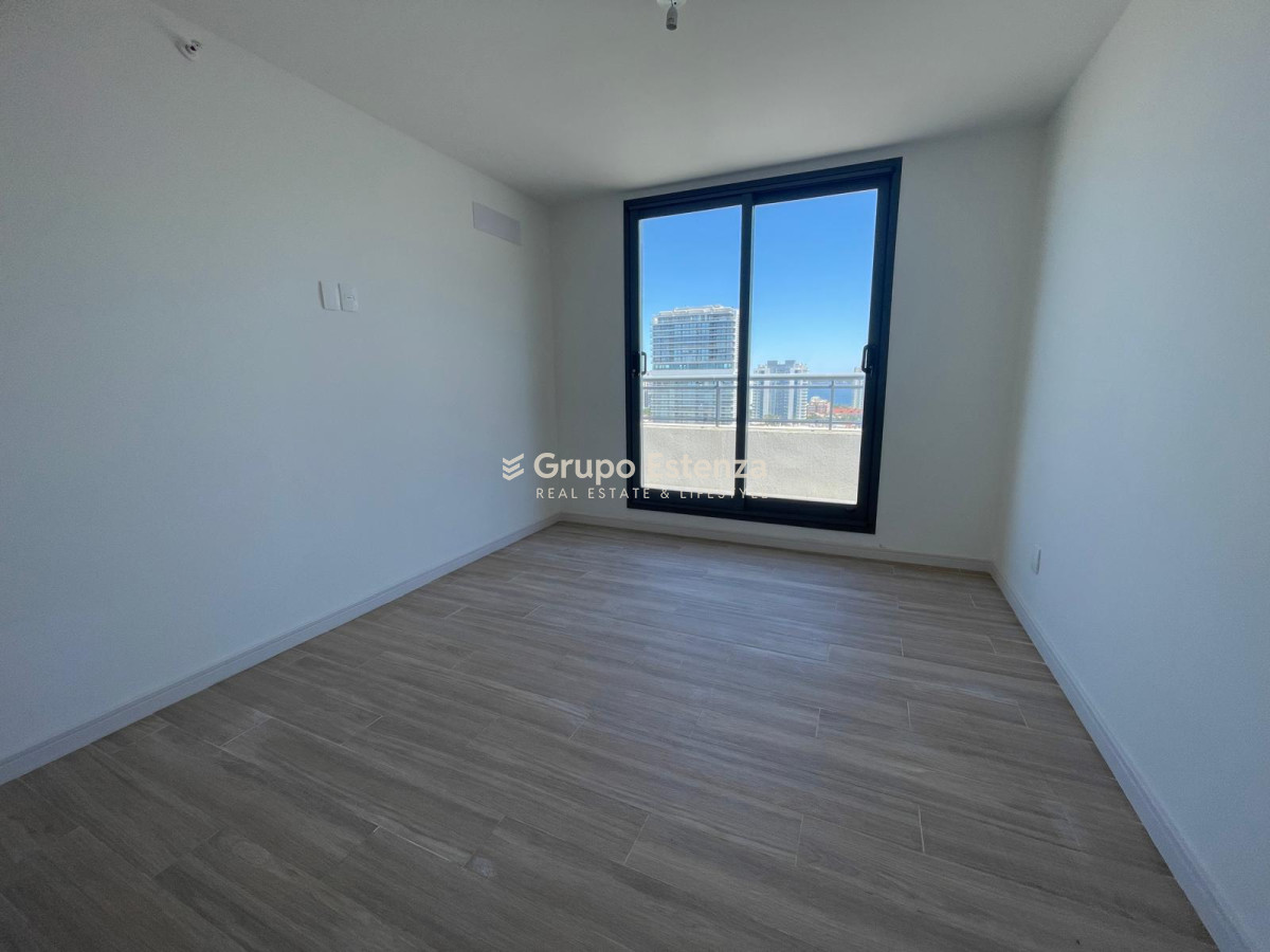 Apartamento ID.694 - Hermoso apto en parada 3 de la BRAVA