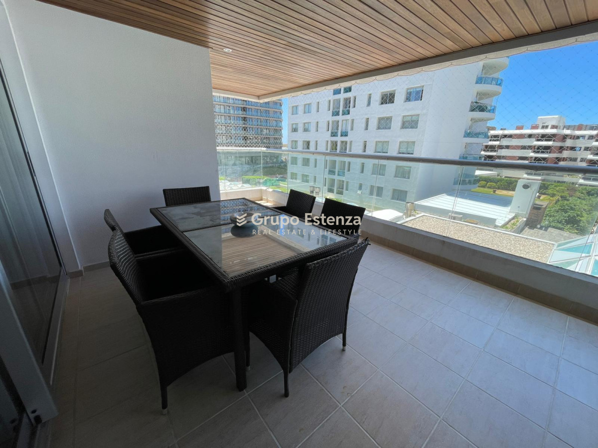 Apartamento ID.698 - Oportunidad en ICON BRAVA