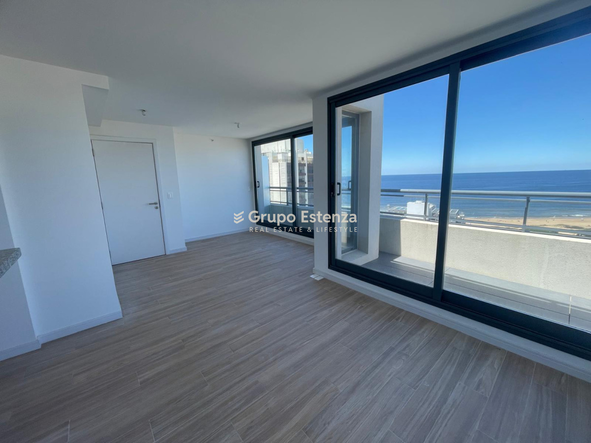 Apartamento ID.694 - Hermoso apto en parada 3 de la BRAVA