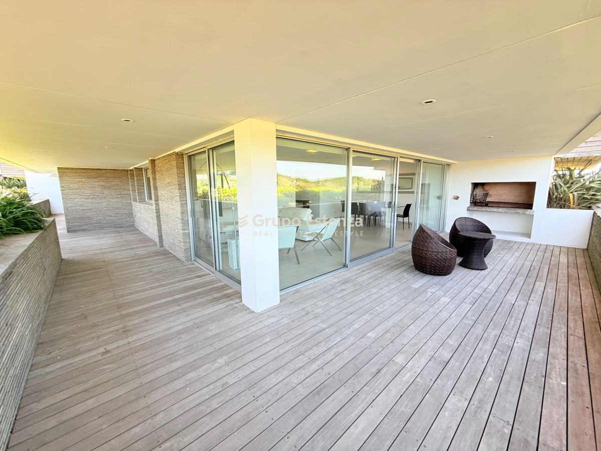 Apartamento ID.693 - Brava 28 de 2 dormitorios