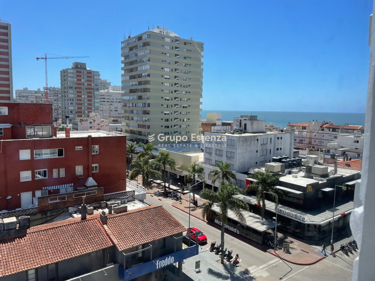 Apartamento ID.701 - Muy bien ubicado Luxtower