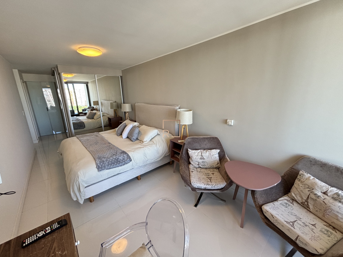 Apartamento ID.513 - Divino apartamento de 3 dormitorios 