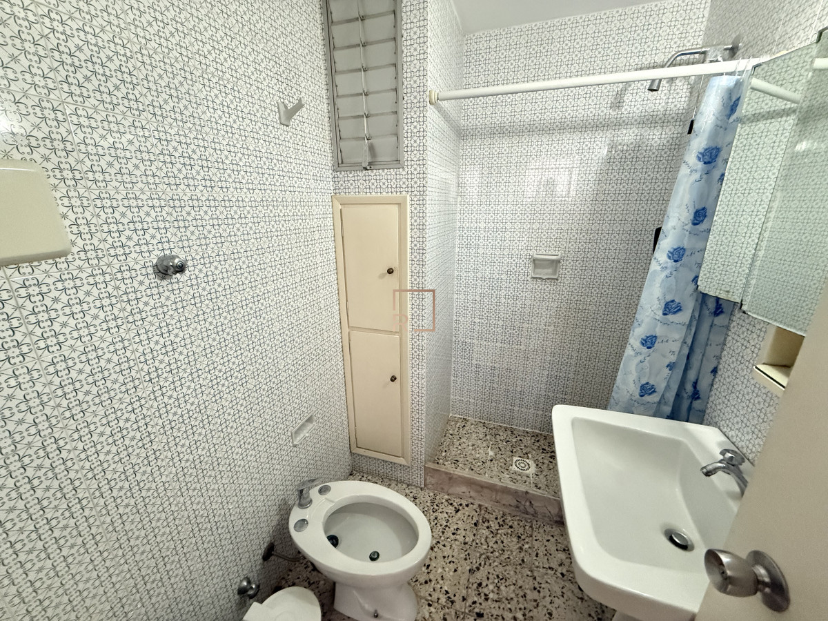 Apartamento ID.537 - Oportunidad en Apolo Shopping Center 