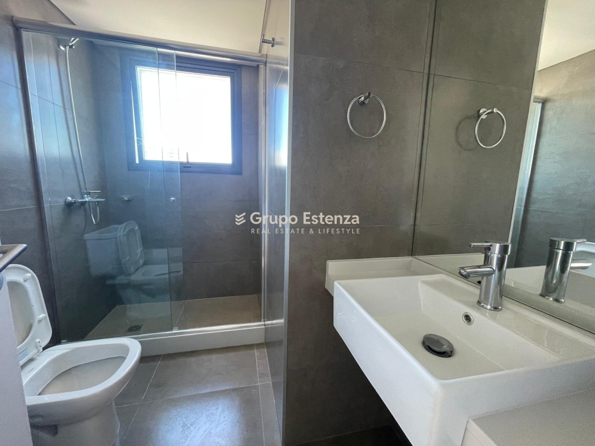 Apartamento ID.694 - Hermoso apto en parada 3 de la BRAVA