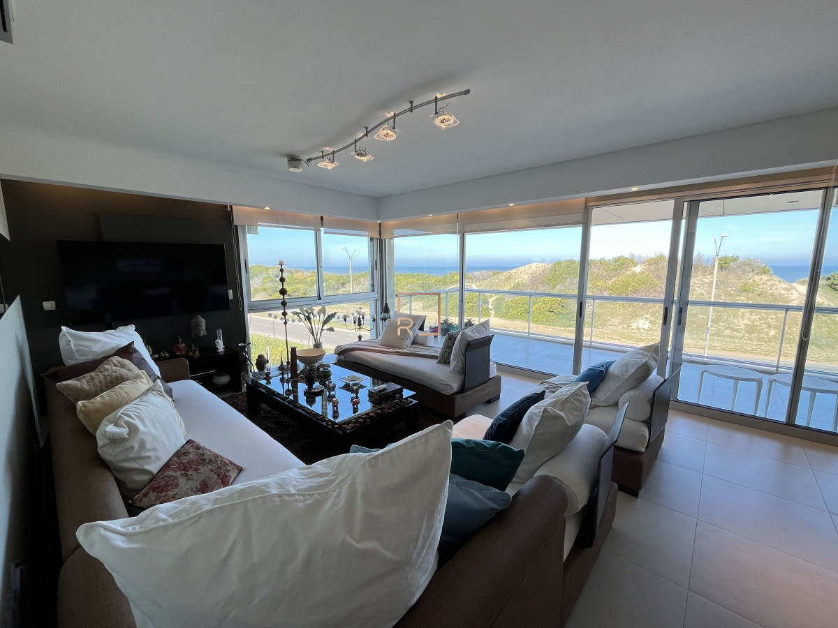 Apartamento ID.338 - Primera Línea Brava