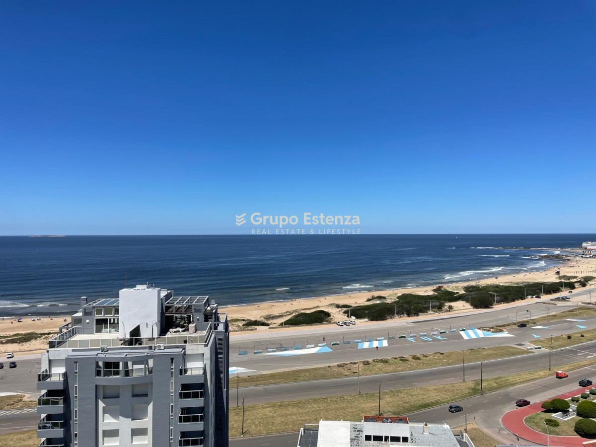 Apartamento ID.694 - Hermoso apto en parada 3 de la BRAVA